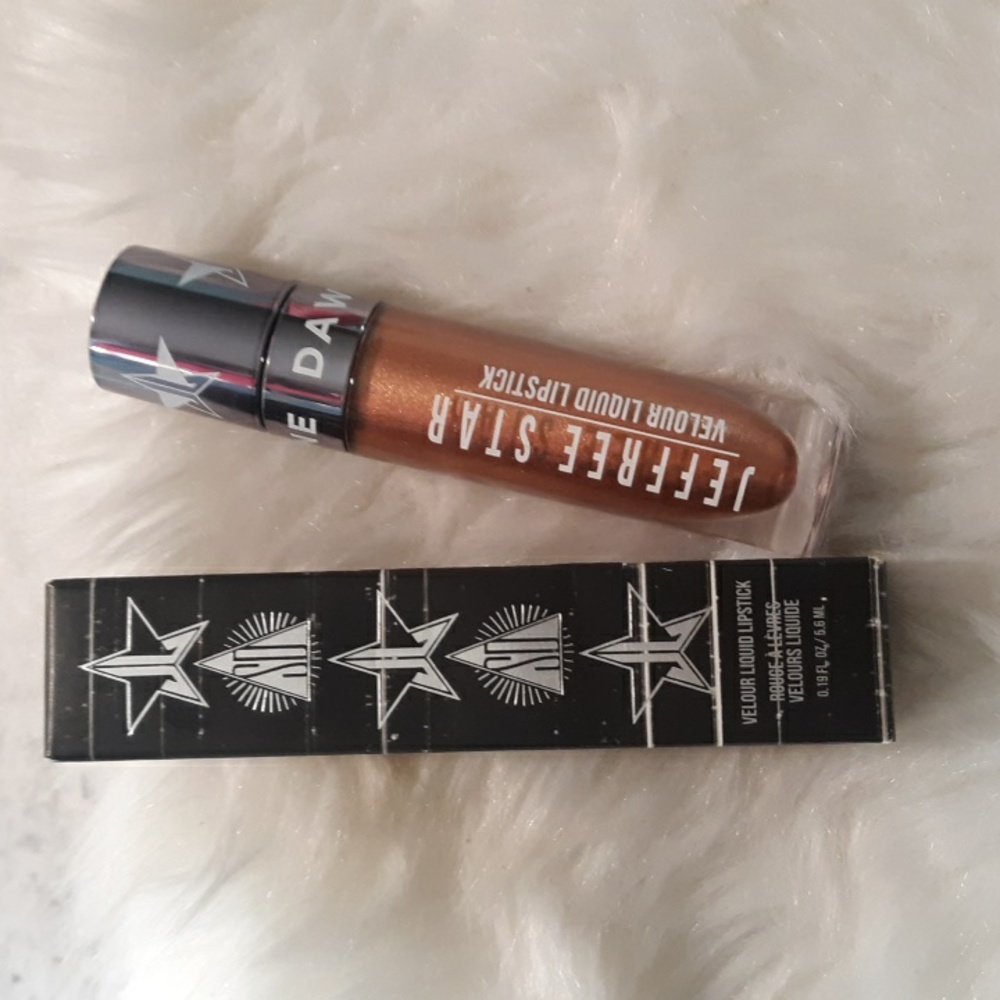 🖤Jeffrey star/Shane dawson Collab velour Liquid Lipstick🖤